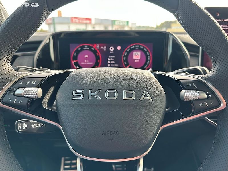 Škoda Kodiaq (2025) SPORTLINE, 4x4, MAX + SERVIS - fotka 11 z 16