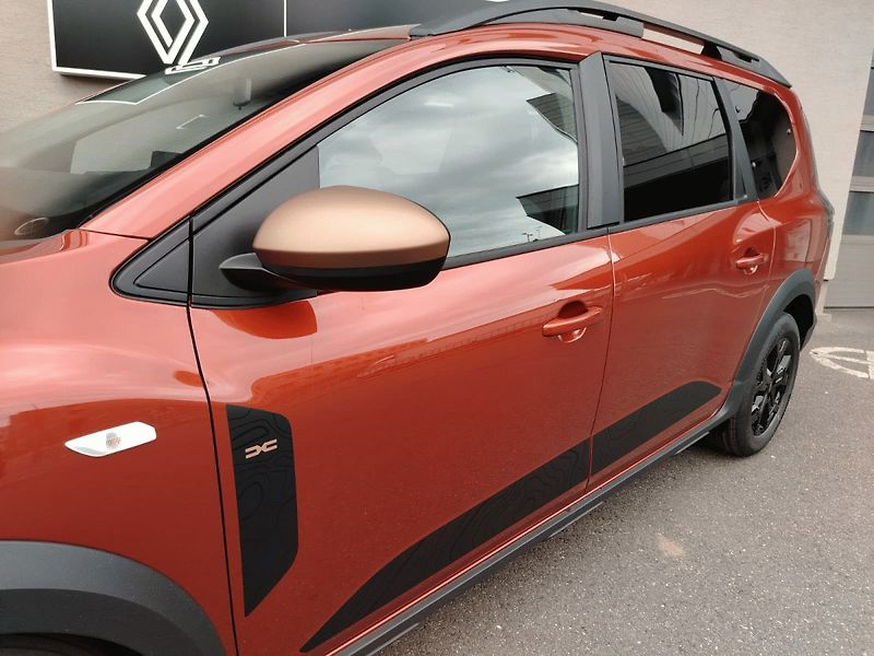 Dacia Jogger (2026) Extreme TCe 110 7.míst - fotka 14 z 14