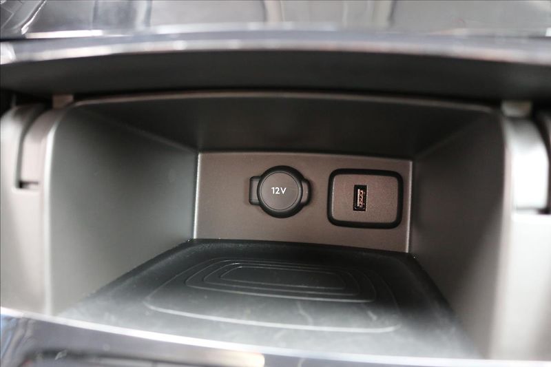Opel Grandland X 1,2 96Kw,Turbo , Tažné - fotka 27 z 38