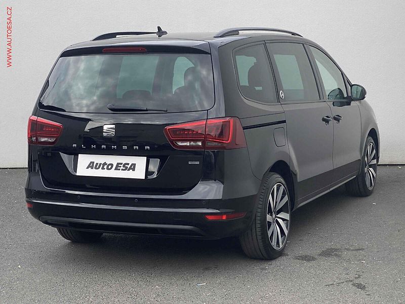 Seat Alhambra (2017) 2.0 TDi 4x4 20YEARS, DSG - fotka 4 z 17