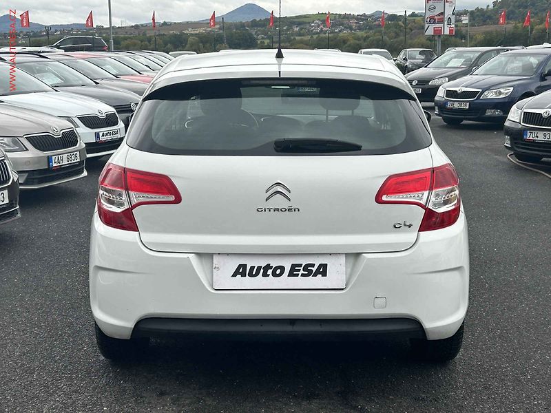 Citroën C4 (2013) 1.4i 16V - fotka 5 z 15