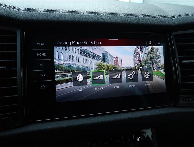 Škoda Kodiaq (2023) 2.0 TDI - fotka 22 z 27