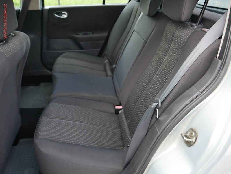 Renault Mégane (2003) 1.5 dCi, 1.maj, servis.kniha - fotka 10 z 15