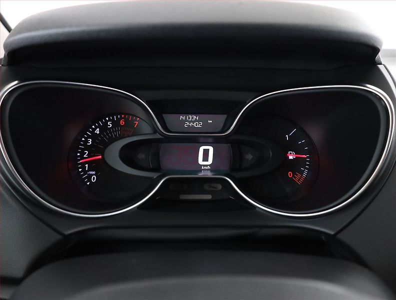 Renault Captur (2019) 1.3 TCe, Serv.kniha, Navi - fotka 9 z 18