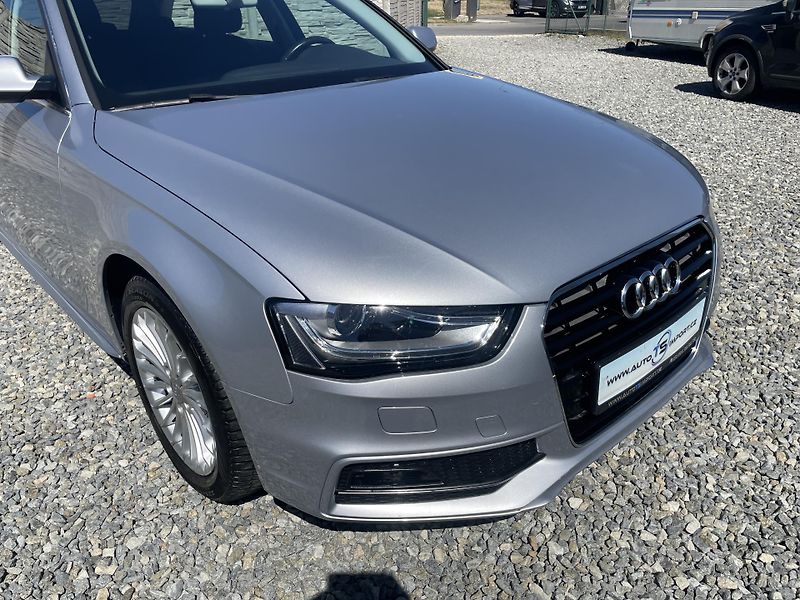 Audi A4 Avant 2.0TDi 120PS S-LINE AVANT TOP! - fotka 59 z 179