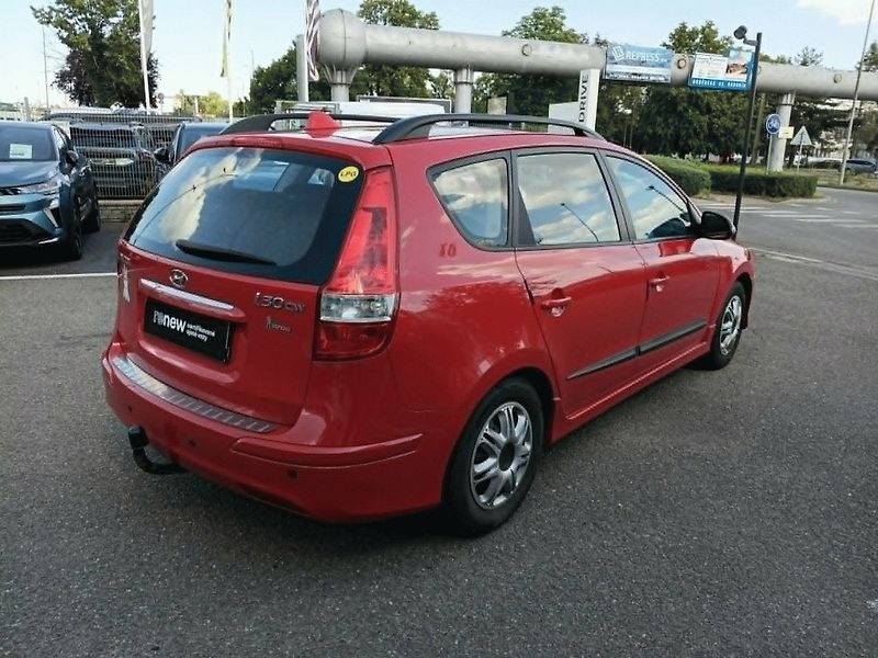 Hyundai i30 (2010) CW 1,4i Comfort LPG - fotka 2 z 24
