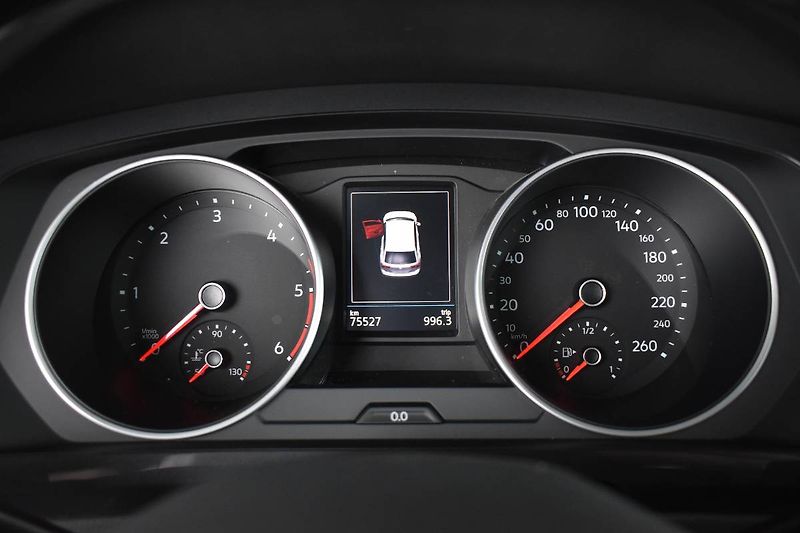 Volkswagen Tiguan (2021) 2.0TDI 147kW 4Motion,Webasto - fotka 17 z 24