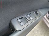 Škoda Superb (2010) 2.0 TDI, DSG, xenon, AC - náhled 13