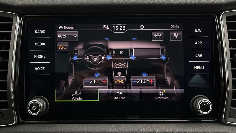 Škoda Kodiaq 2.0 TDI DSG 4x4 L&K - fotka 30 z 32