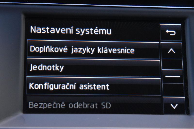 Škoda Fabia 1.0 TSi 6st 81 kW STYLE,DKLIMA - fotka 30 z 55