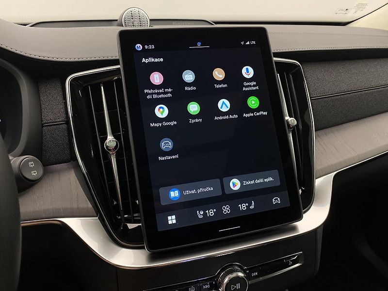 Volvo XC90 (2026) T8 AWD Plug-in DARK ULTRA - fotka 8 z 76