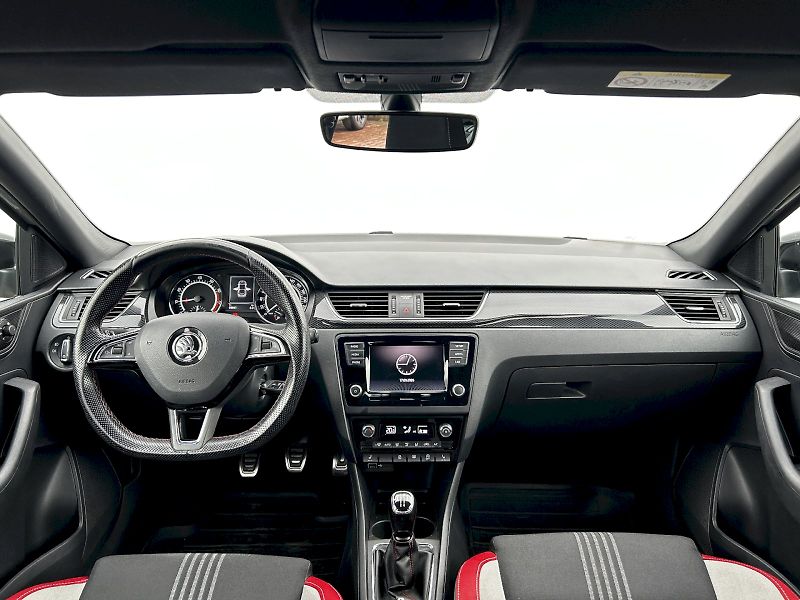 Škoda Rapid (2018) 1.0 TSI 70kW MP5 Monte Carlo - fotka 5 z 32
