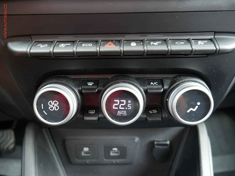 Dacia Duster (2022) 1.3 TCe, ČR, LED, AC - fotka 19 z 20