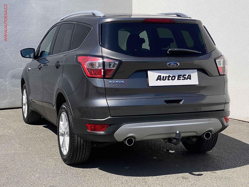 Ford Kuga (2017) 2.0 TDCi, Titanium, TZ, navi - fotka 6 z 17