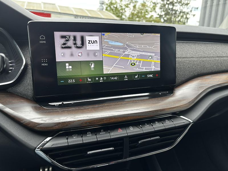 Škoda Octavia (2023)  Combi Scout 2.0 TDI (147 kW)  - fotka 7 z 14