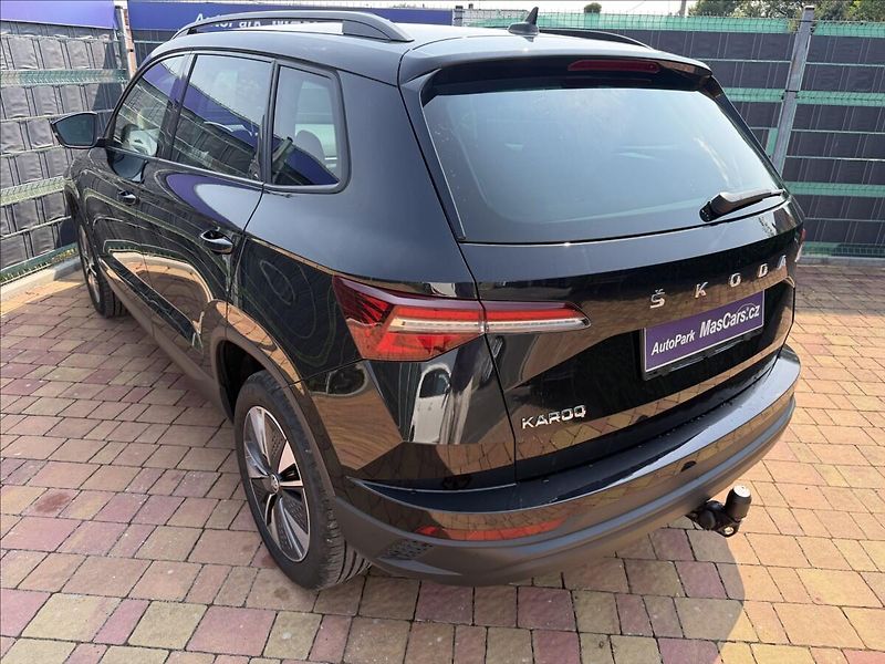 Škoda Karoq 2.0 TDI Tour Virtual - fotka 6 z 19