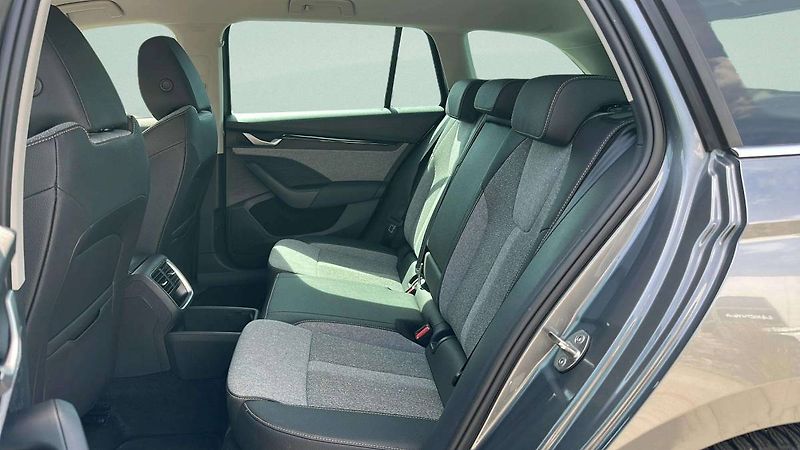 Škoda Octavia Combi Top Selection 1,5TSI 110 - fotka 7 z 31