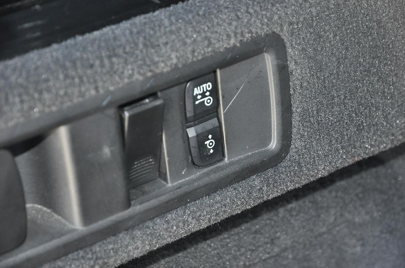 BMW X5 xDrive 40d 250kW - fotka 14 z 36