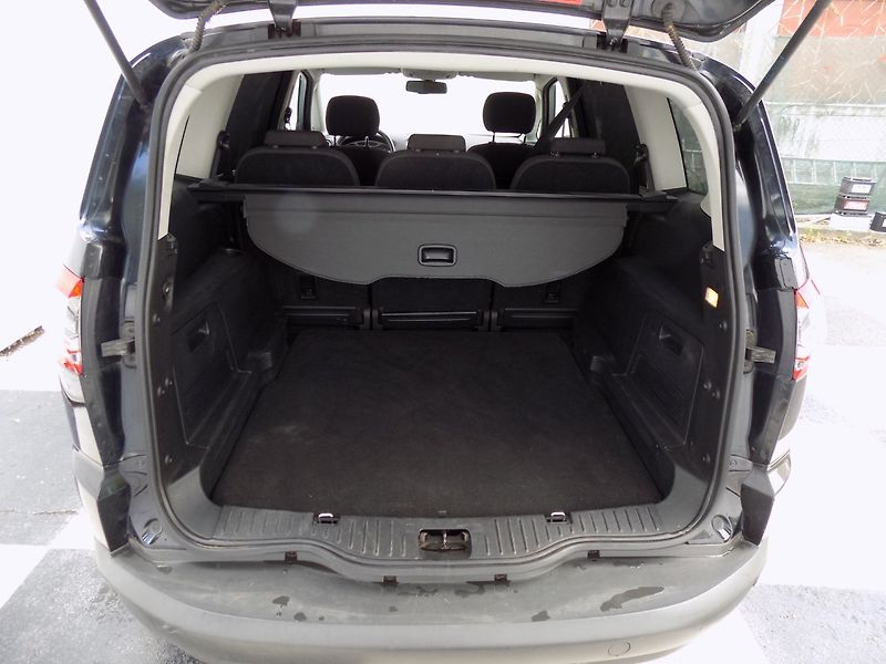 Ford S-MAX (2010) 2.0i/ČR/Klimatizace/LED/ - fotka 8 z 35