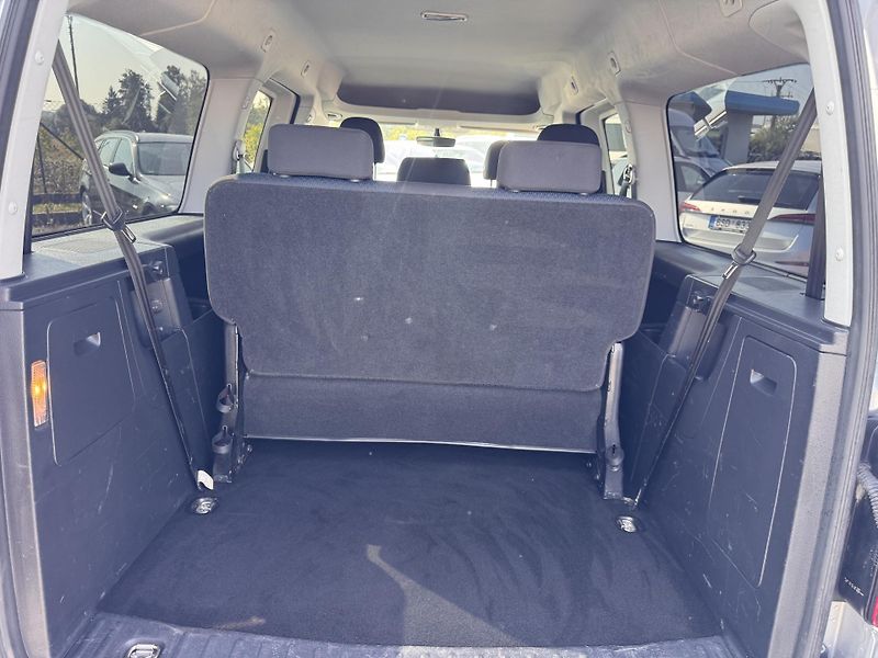 Volkswagen Caddy Maxi 2.0 TDi, 110 kW,DSG, - fotka 19 z 21