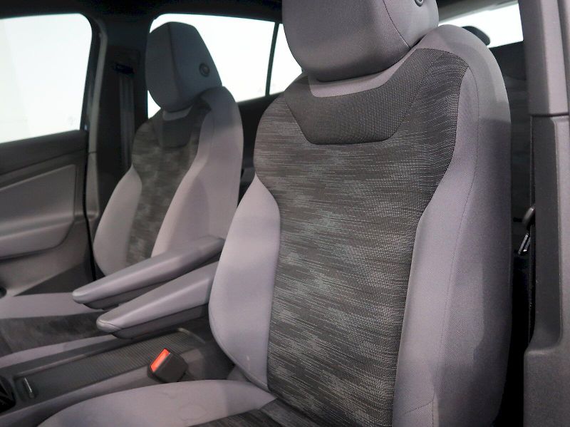 Volkswagen ID.4 (2023) COMFORT PRO PERFORMANCE 150KW - fotka 14 z 39