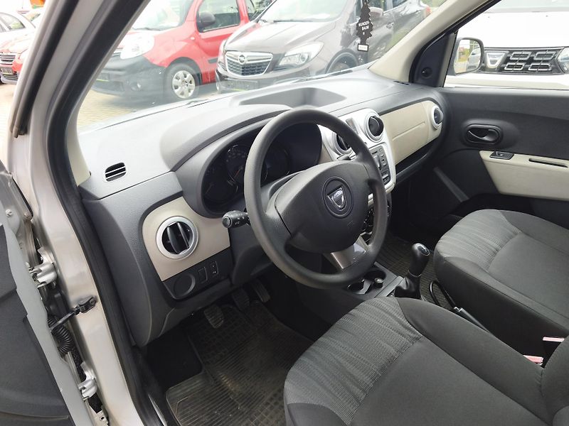 Dacia Lodgy (2013) 1,2TCe-85kW - fotka 15 z 22