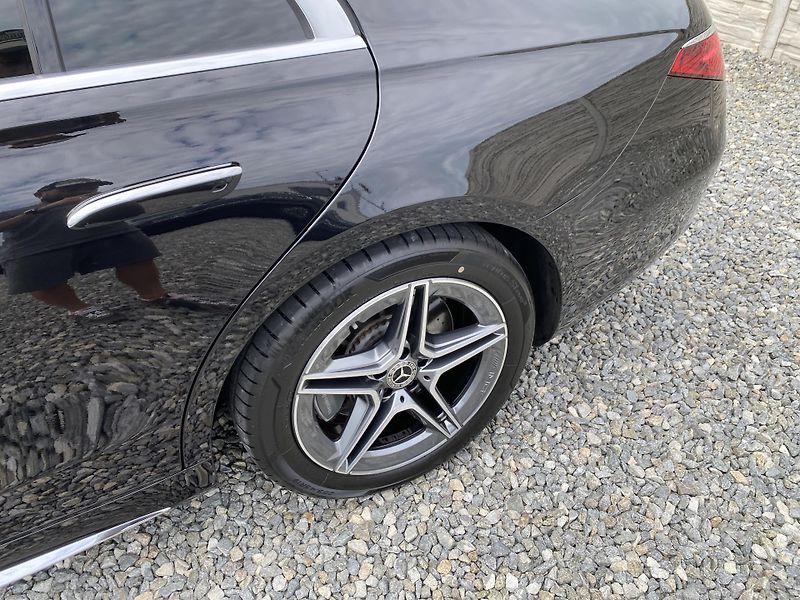 Mercedes-Benz Třídy S S580 503PS 4MATIC AMG DPH TOP - fotka 32 z 180