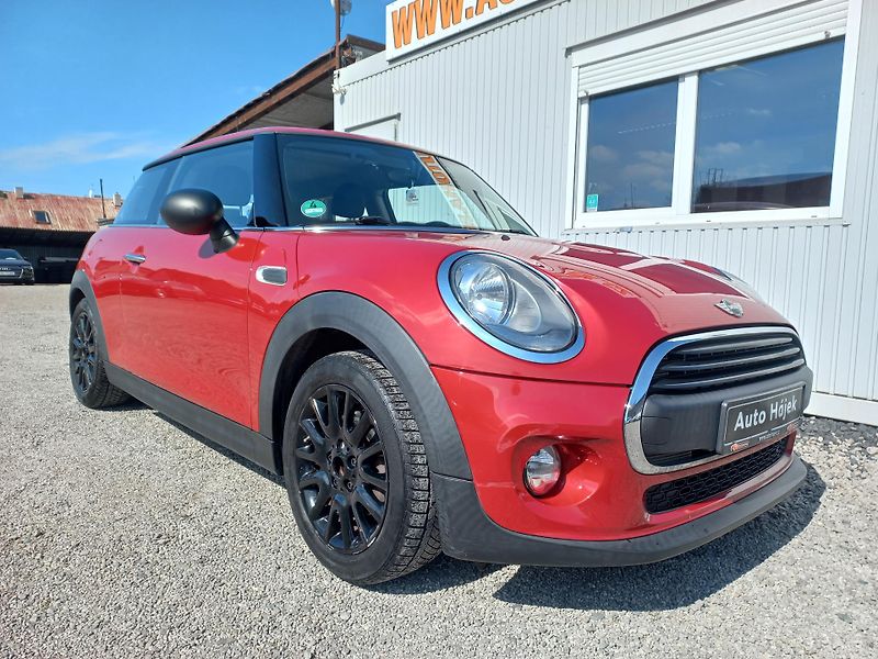 Mini One (2015) 1.2i 55kW  - fotka 2 z 18