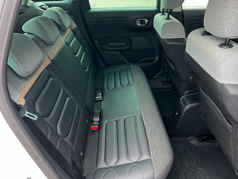 Citroën C3 Aircross (2022) 1.2 PureTech-ALU-P-KAMERA - fotka 18 z 46