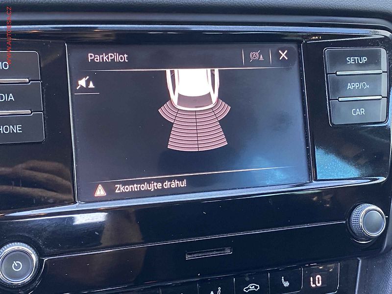 Škoda Octavia (2018) 1.4TSI, 1.maj,ČR, Ambition - fotka 16 z 16