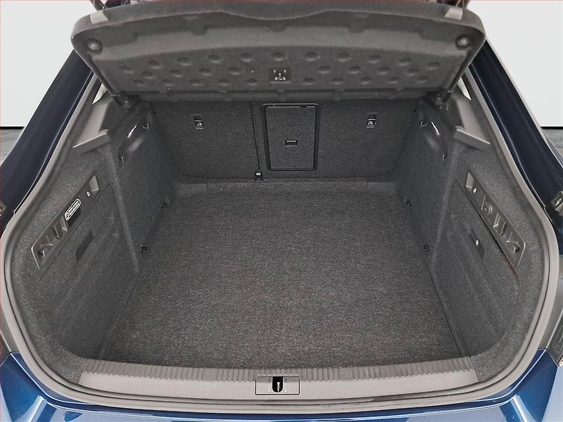 Škoda Superb (2022) Style 2.0 TDI, Automat, ČR - fotka 14 z 19