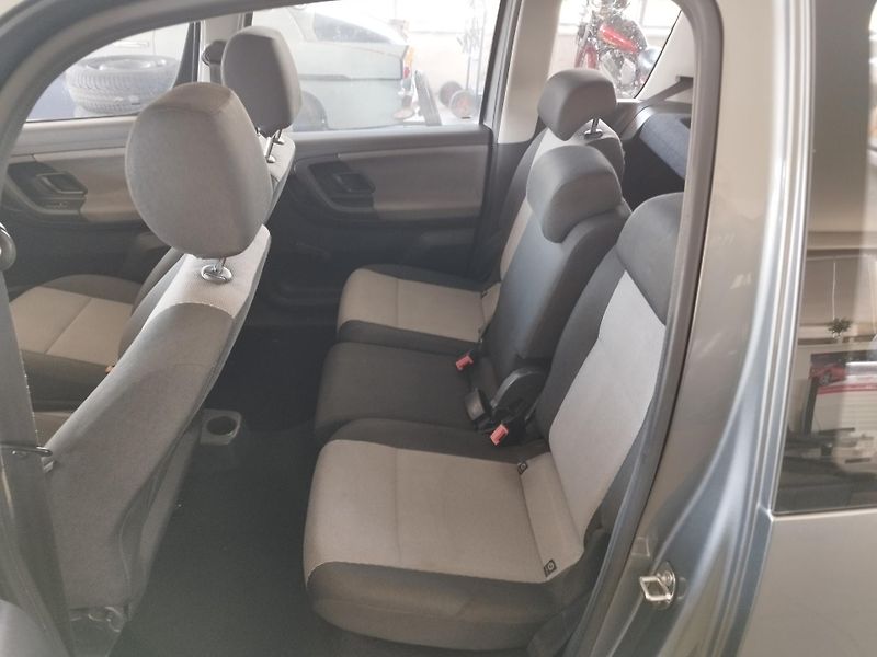 Škoda Roomster (2012) 1,2TSi 63KW klima serviska - fotka 12 z 26
