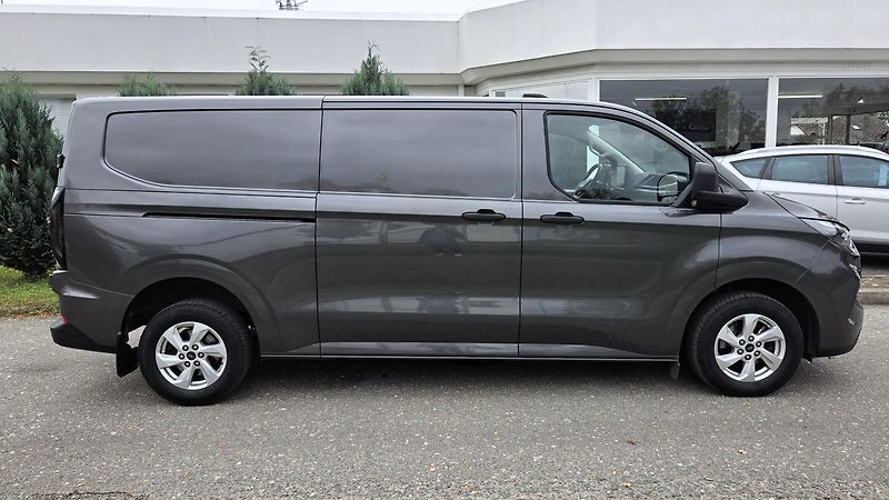Ford Transit Custom (2025) VAN L2 - 3 místa-2,0 125kw/170 - fotka 22 z 26