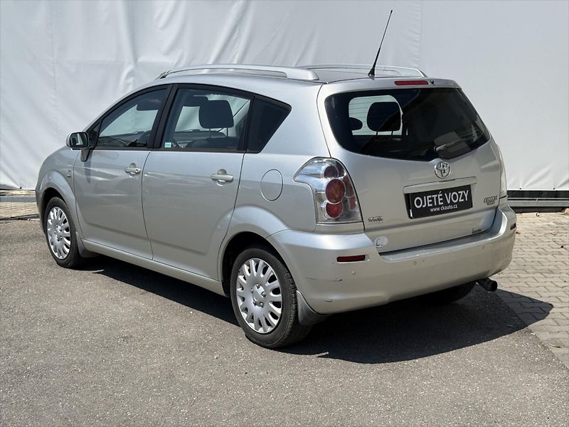 Toyota Corolla Verso 1,8 - fotka 4 z 18
