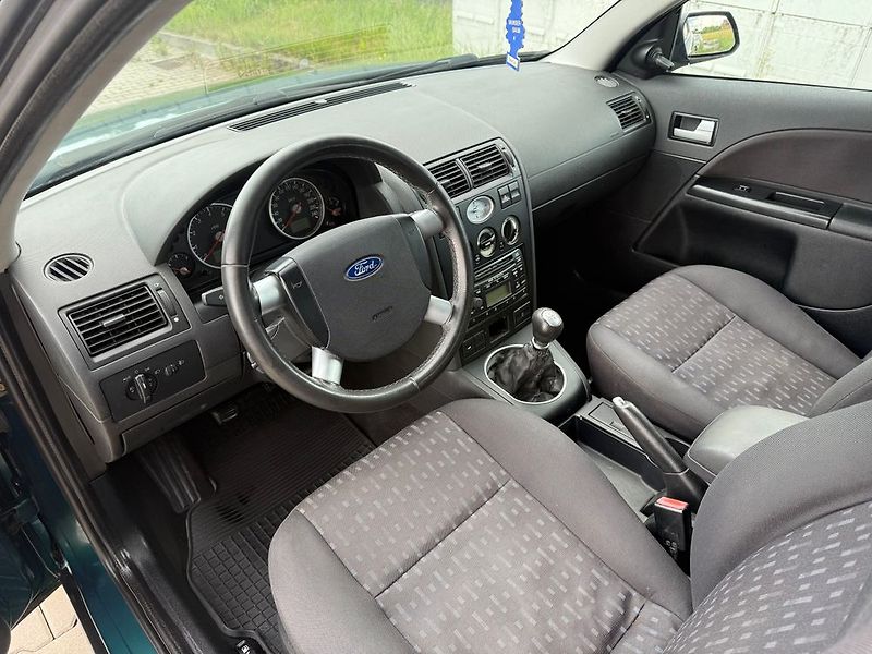 Ford Mondeo (2002) - fotka 3 z 33