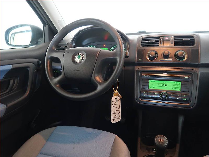 Škoda Fabia (2008) 1.2 12V, Tažné, zamluveno - fotka 7 z 14