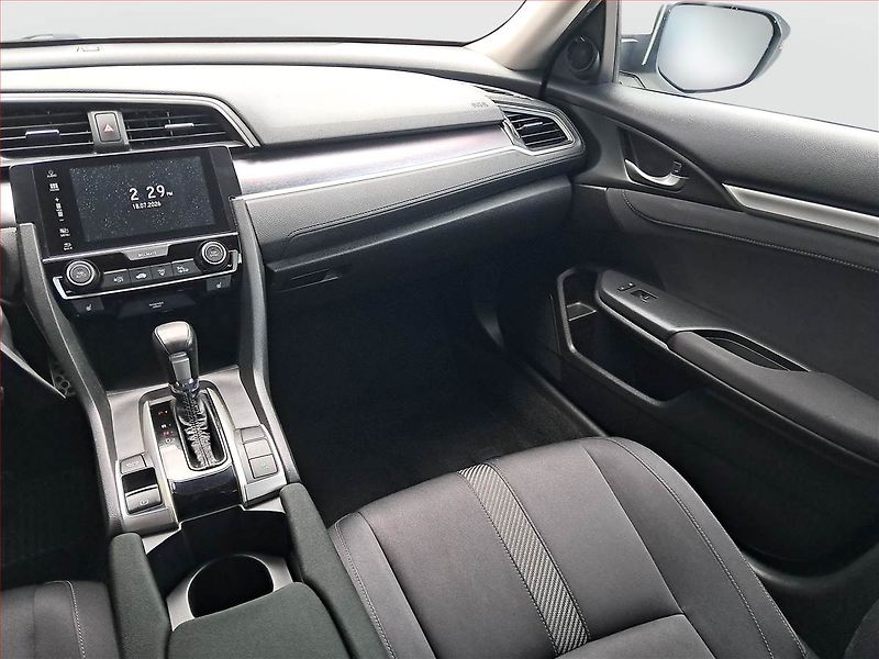 Honda Civic (2019) 1.5 VTEC - fotka 7 z 17