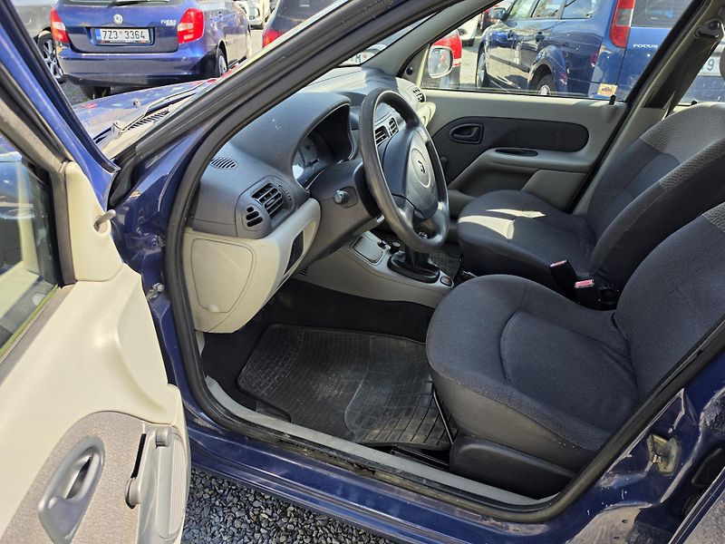 Renault Thalia 1.4 i  - fotka 20 z 22