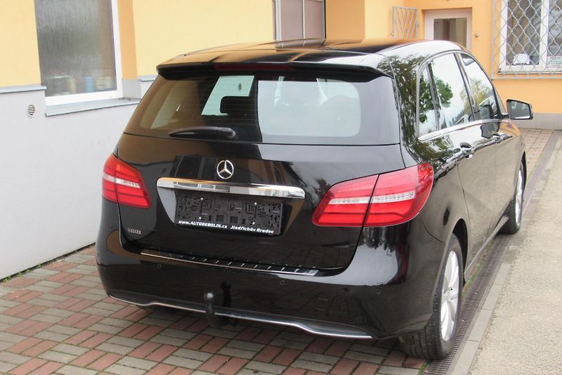 Mercedes-Benz Třídy B 180 CDI *AUTOMAT* NAVI TAŽNÉ  - fotka 8 z 27