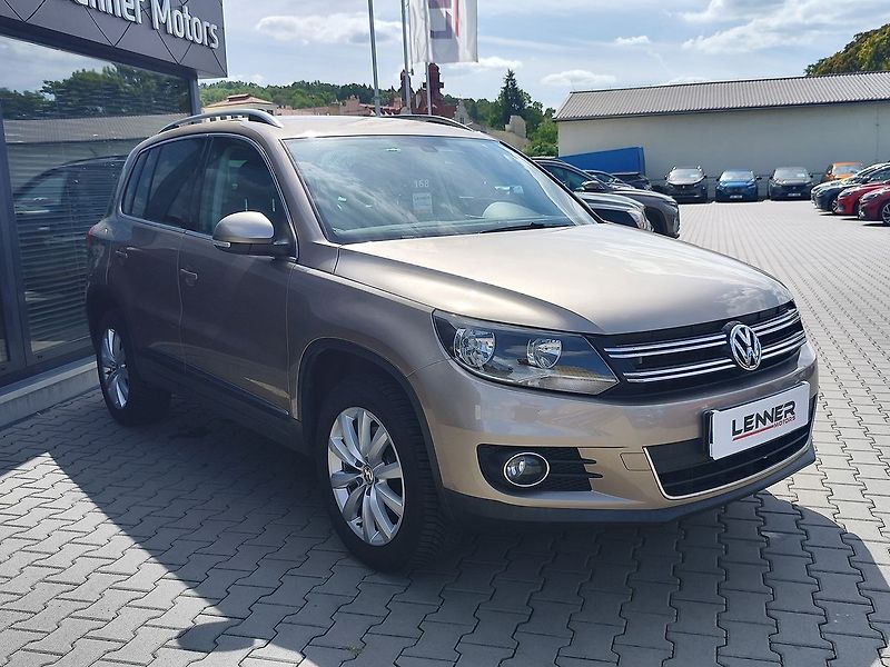 Volkswagen Tiguan 2.0 TSI/132kWSport 4Motion DSG - fotka 3 z 26
