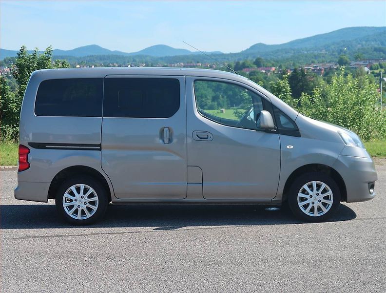Nissan NV200 (2016) 1.5 dCi, Bus, 7Míst, ČR, DPH - fotka 6 z 14