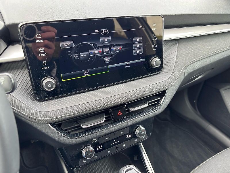 Škoda Fabia 1.0 TSI 85 kW Top Selection DS - fotka 18 z 27