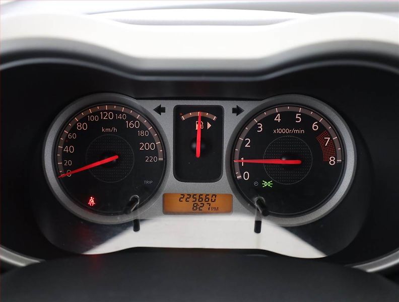 Nissan Note (2007) 1.4, Serv.kniha, nová STK - fotka 9 z 14
