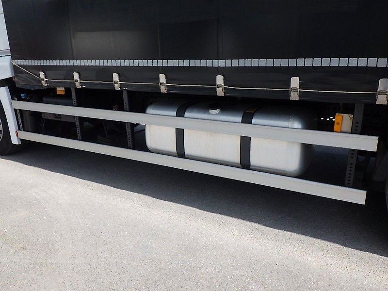 Mercedes-Benz (2021) Actros 1840 L plachta čelo - fotka 16 z 17