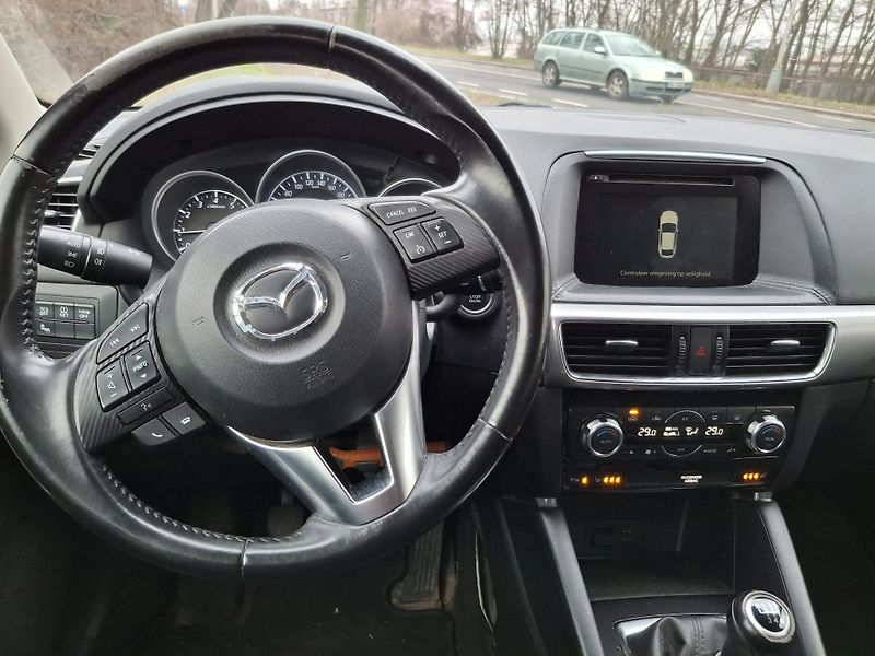Mazda CX-5 2.0 121 kw Rezervace - fotka 25 z 39