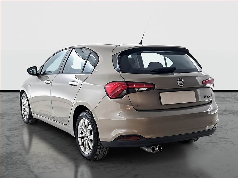 Fiat Tipo (2017) 1.4 16V, Serv.kniha - fotka 4 z 20