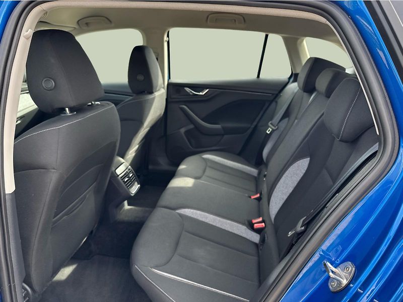 Škoda Scala 1,0 TSI / 85 kW Selection, Taž - fotka 12 z 22