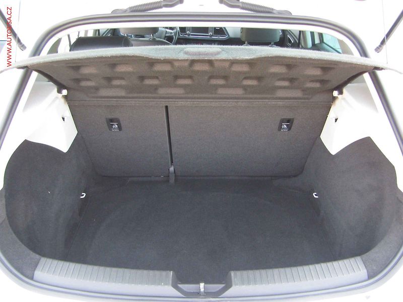 Seat Leon (2015) 1.4 TSi, servis.kniha - fotka 7 z 22
