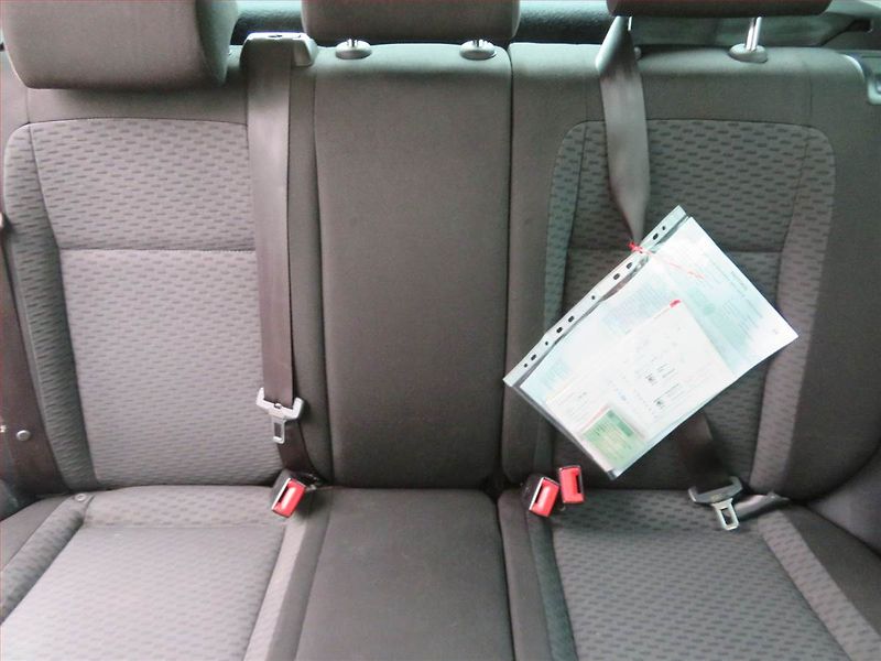 Škoda Fabia (2011) Ambiente 1.2 TSI, Serv.kniha - fotka 10 z 15