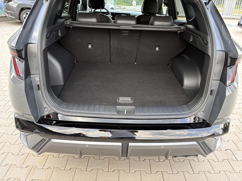 Hyundai Tucson 1.6T-GDi 118kW DCT N LINE DPH - fotka 33 z 33